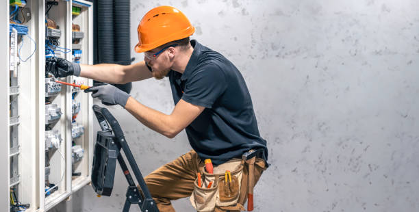 Best Industrial Electrical Services  in Lowell, OR